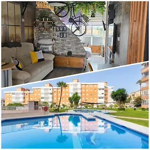 Saltillo Alto Gray Studio. Vistas Al Mar Y Piscina , Torremolinos Espagne
